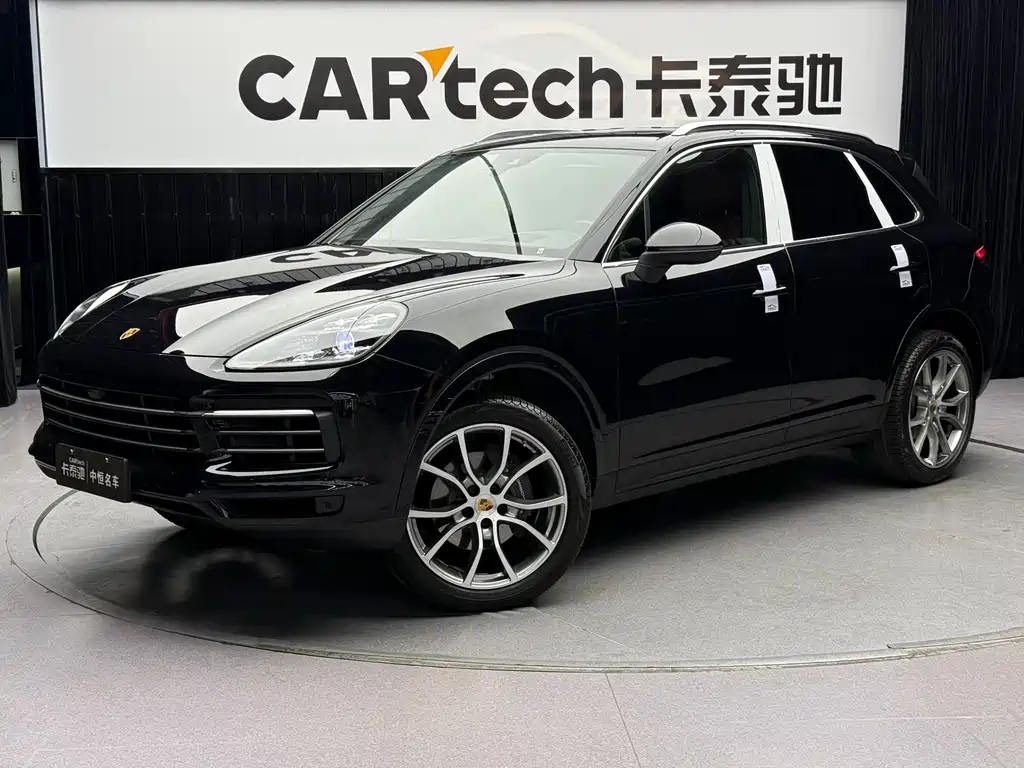 Porsche Cayenne 2022