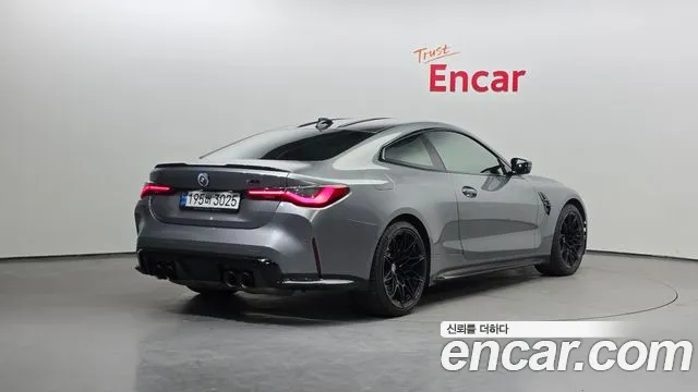 BMW M4 2022