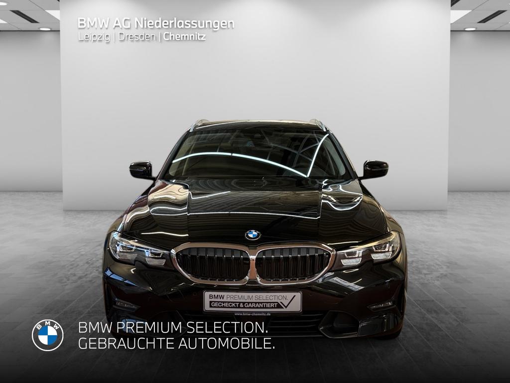 BMW 320 2022