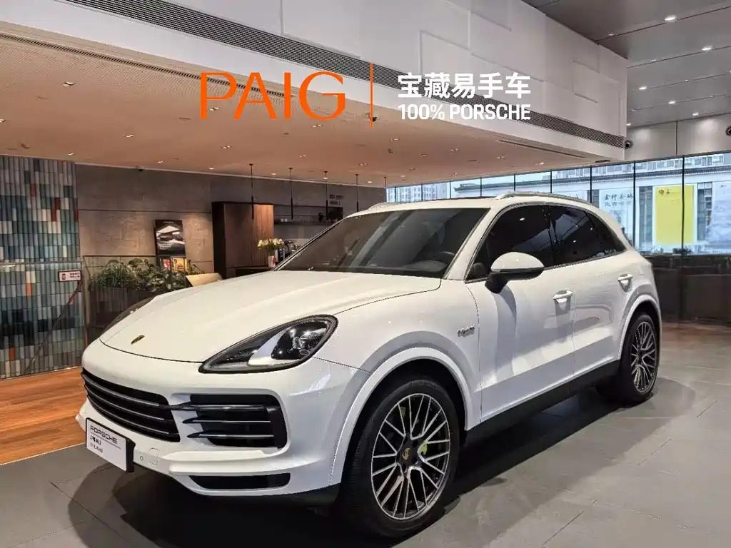 Porsche Cayenne 2021