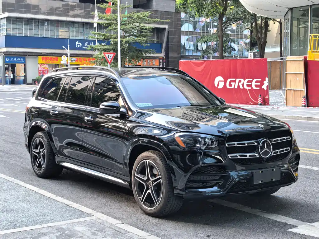 Mercedes-Benz GLS 2023