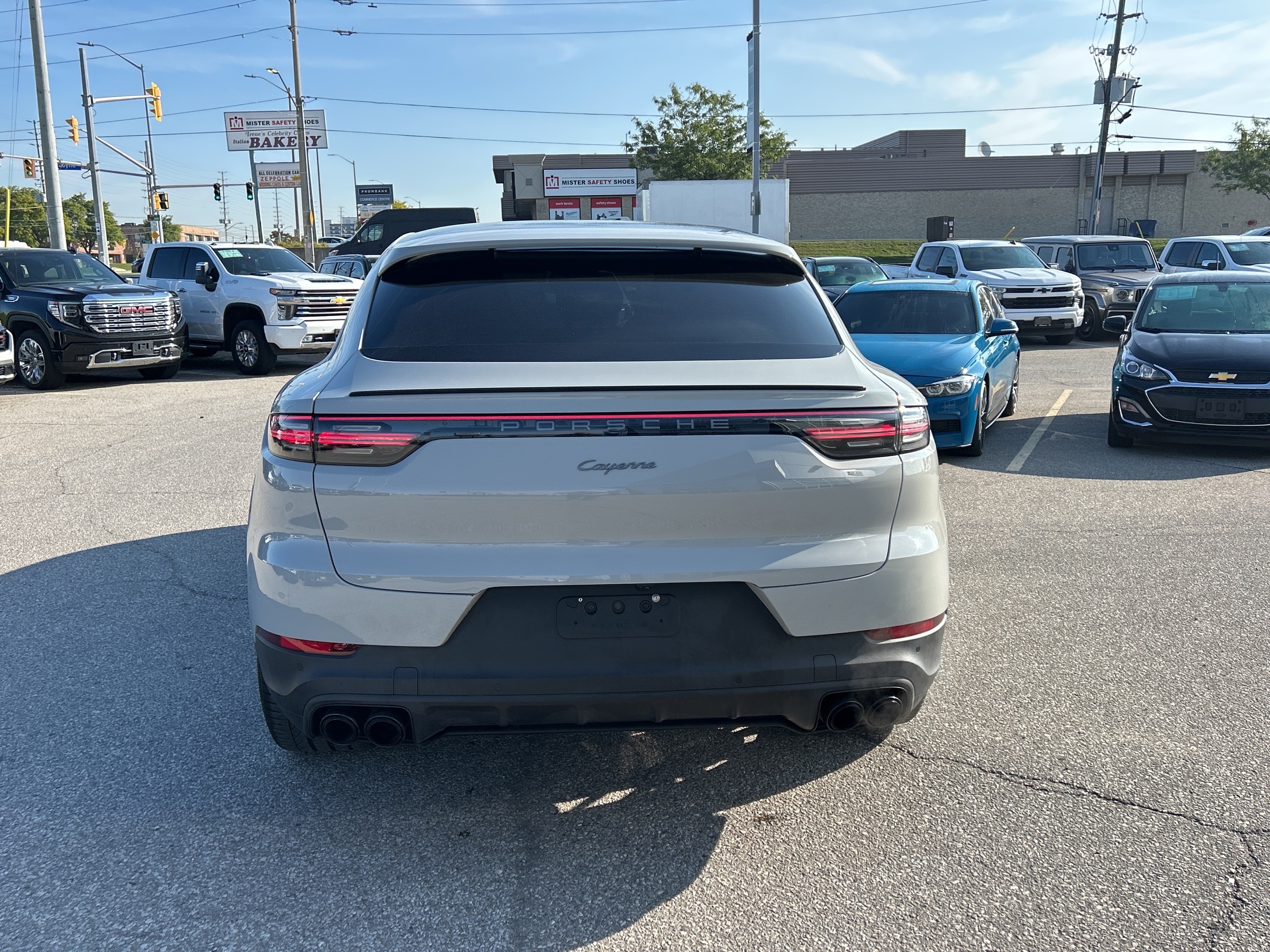 Porsche Cayenne 2023