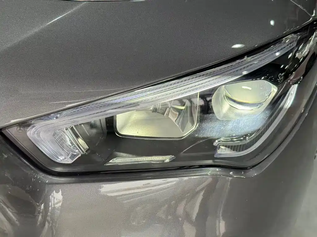 Mercedes-Benz CLA 2021