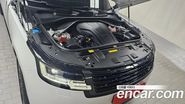 Land Rover Range Rover 2024