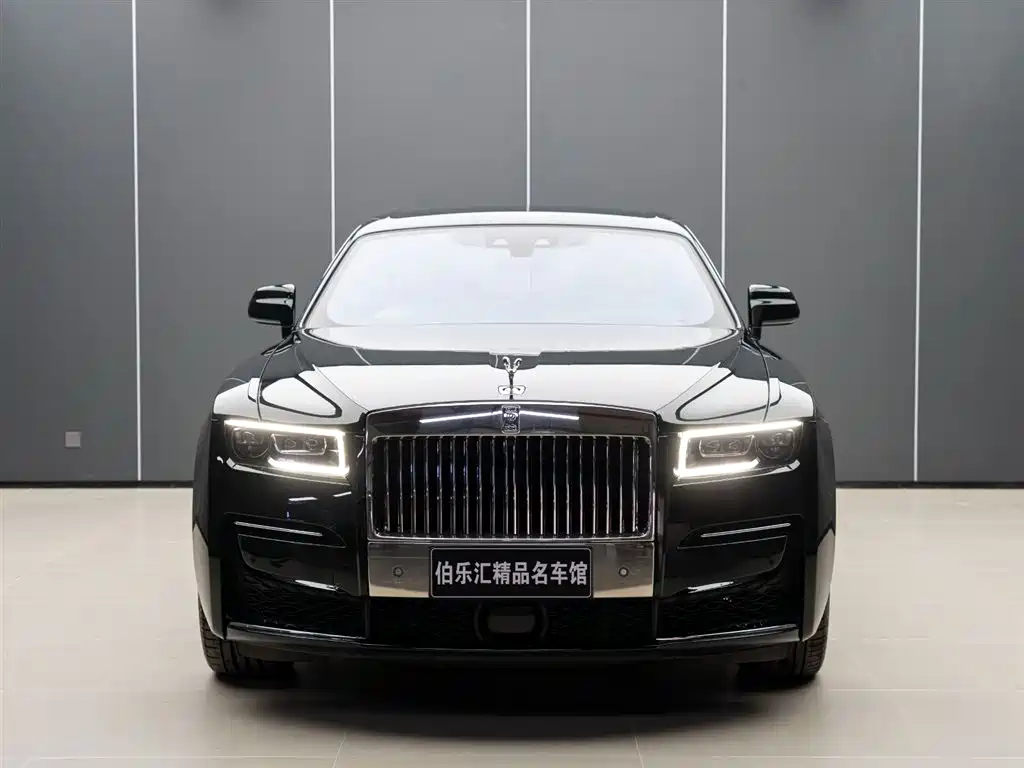 Rolls-Royce Ghost 2023
