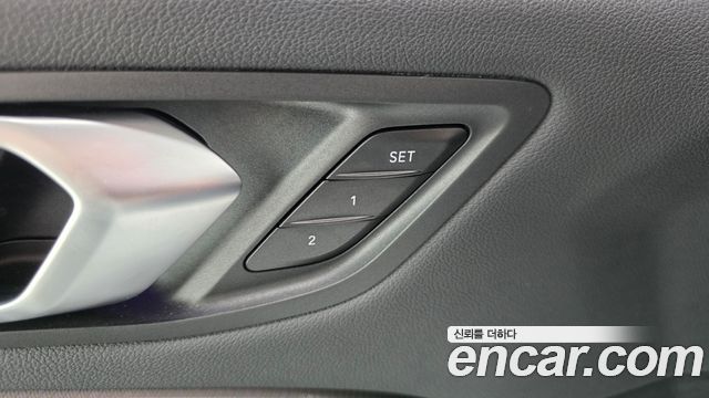 BMW 1 серии 2023
