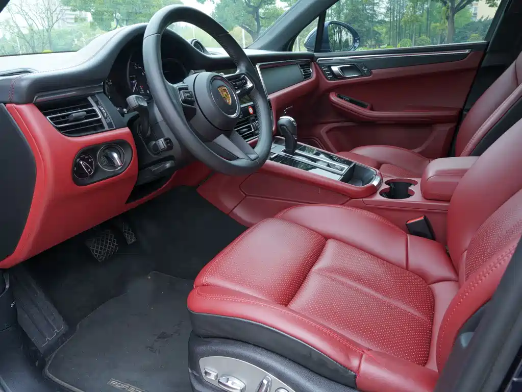 Porsche Macan 2023