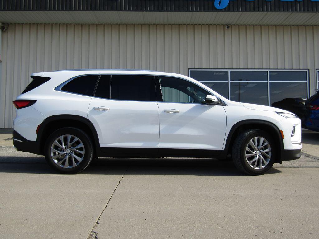 Buick Enclave 2025
