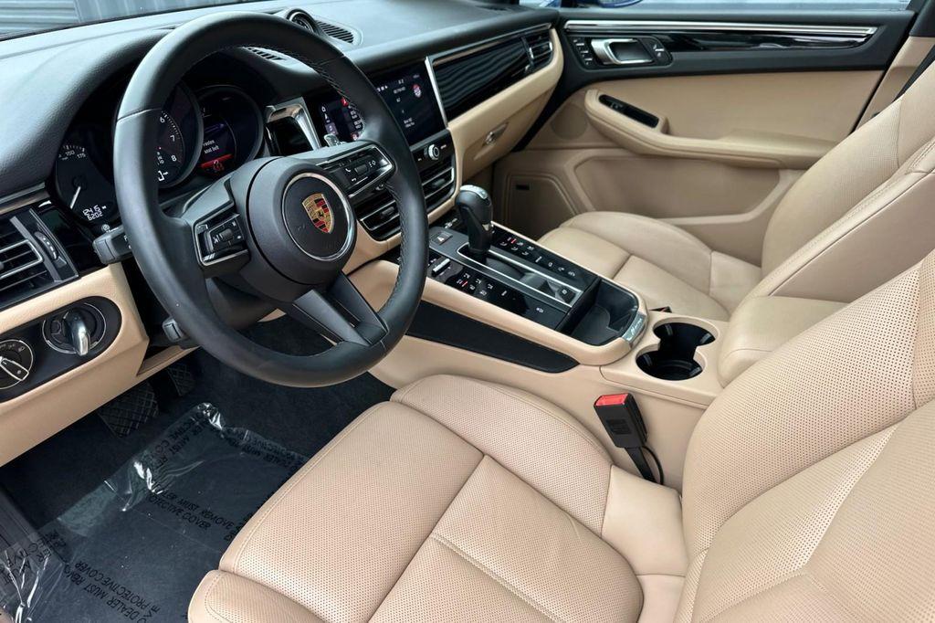 Porsche Macan 2024