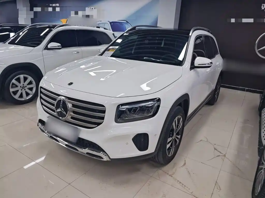 Mercedes-Benz GLB 2024