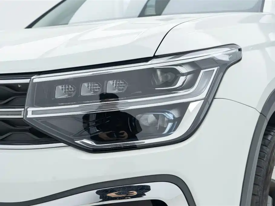 Volkswagen Tharu 2023