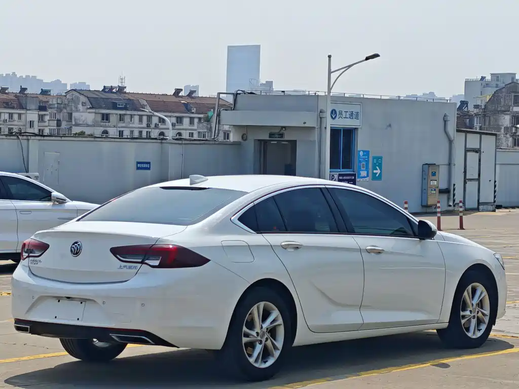 Buick Regal 2022