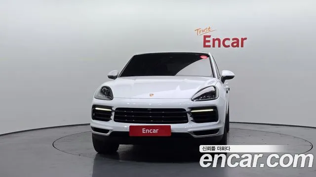 Porsche Cayenne 2021