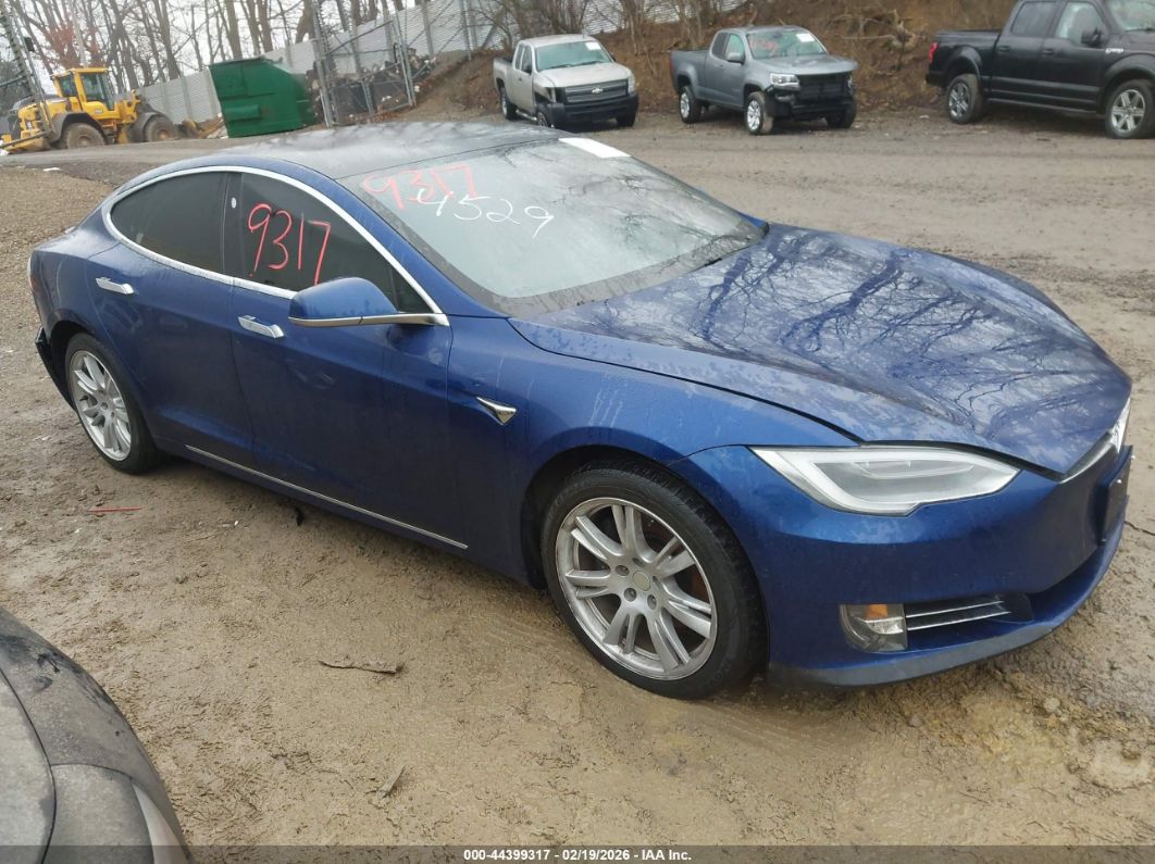 Tesla Model S 2021