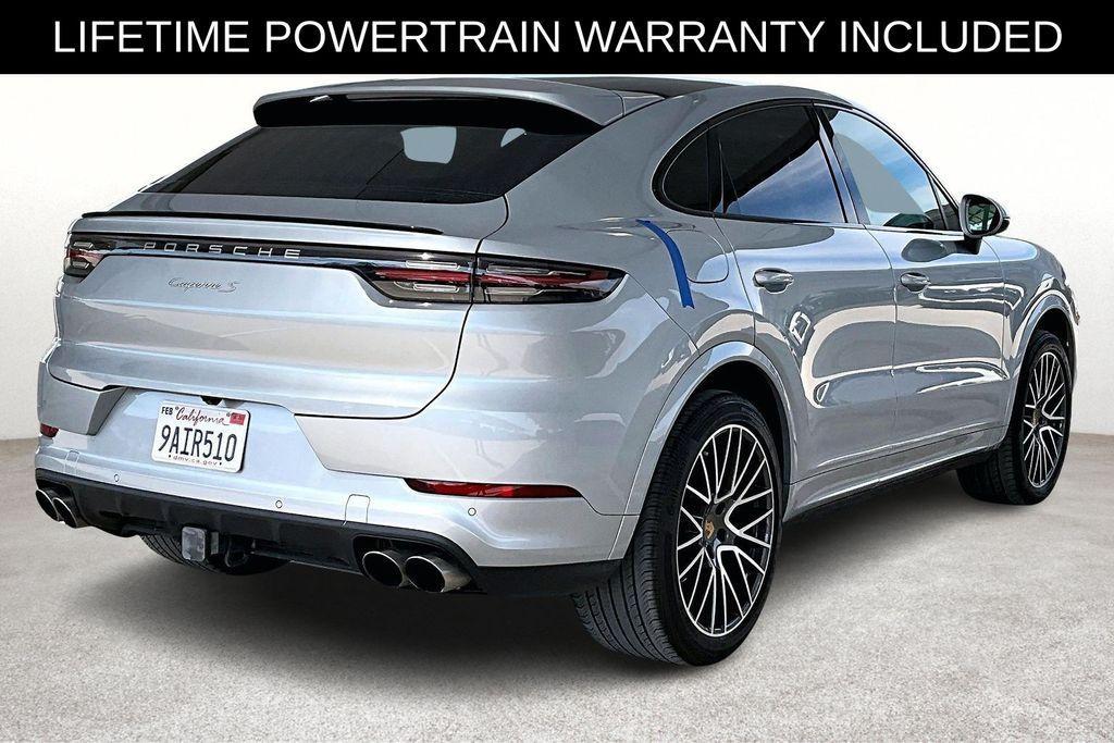 Porsche Cayenne 2022