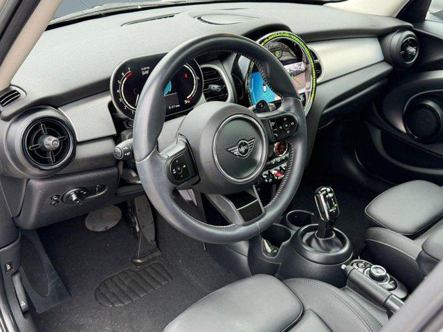 Mini Hardtop 2024
