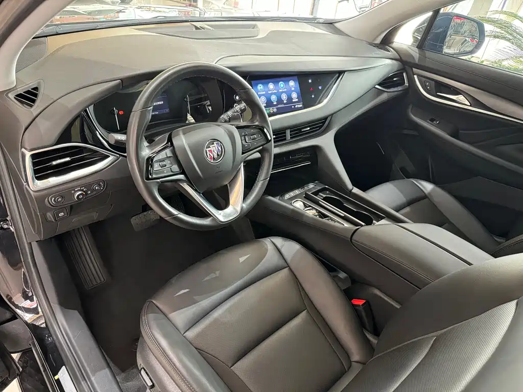 Buick Enclave 2021