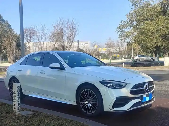 Mercedes-Benz C-Класс 2023