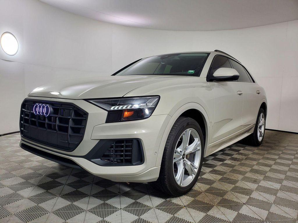 Audi Q8 2023