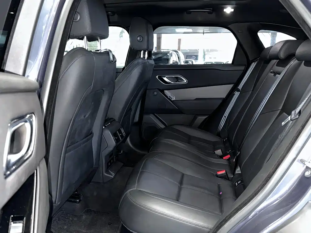 Land Rover Range Rover Velar 2024
