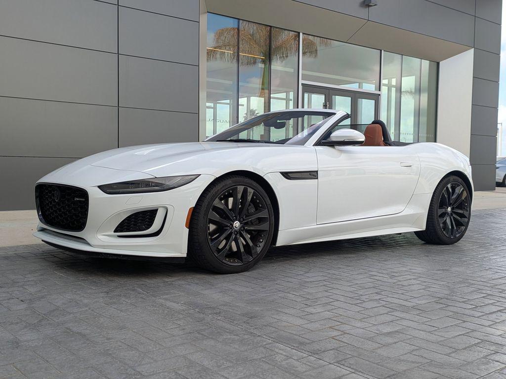 Jaguar F-Type 2024