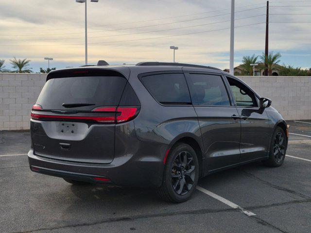 Chrysler Pacifica 2021