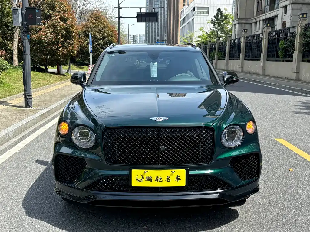 Bentley Bentayga 2024