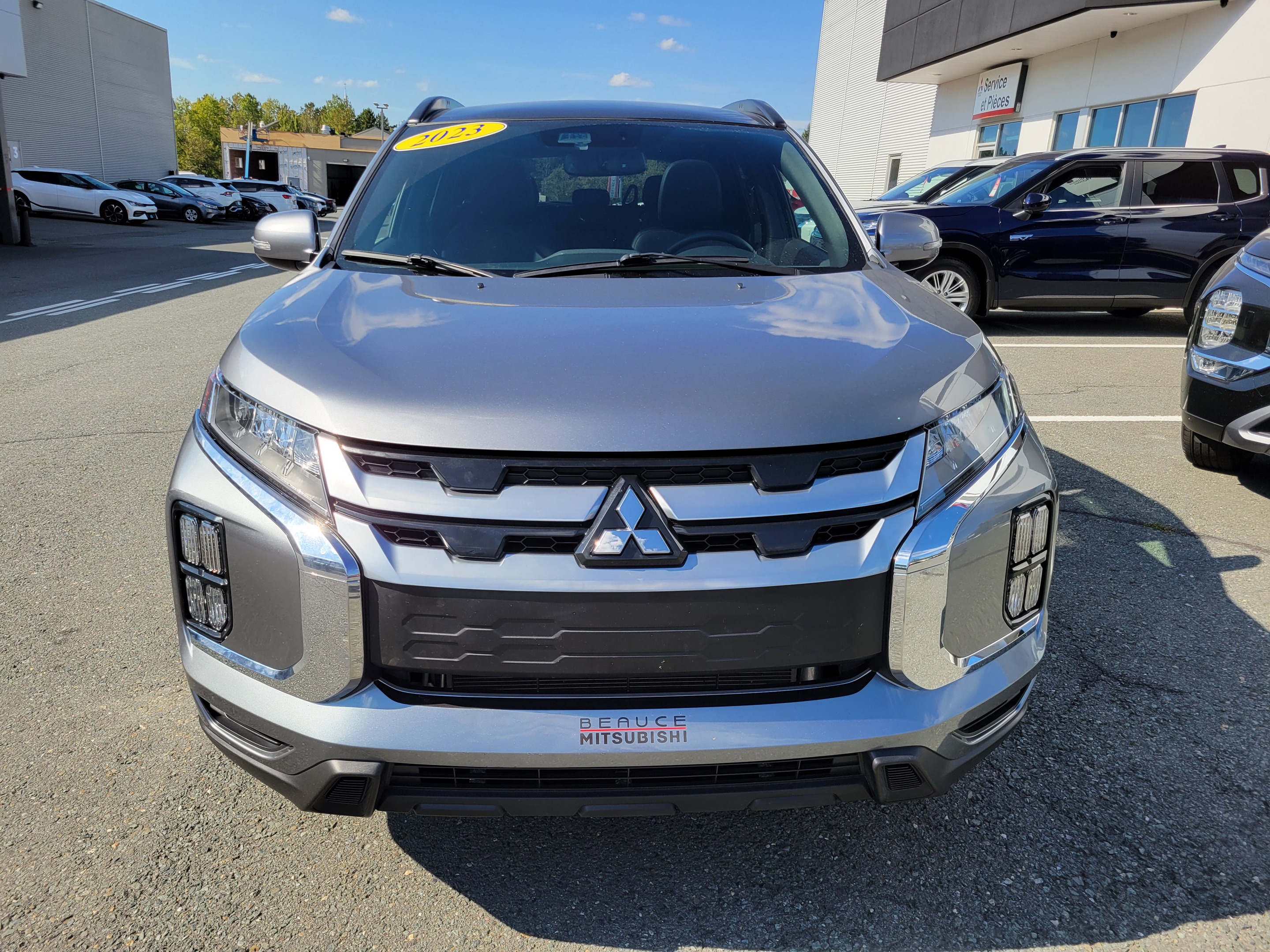 Mitsubishi RVR 2023