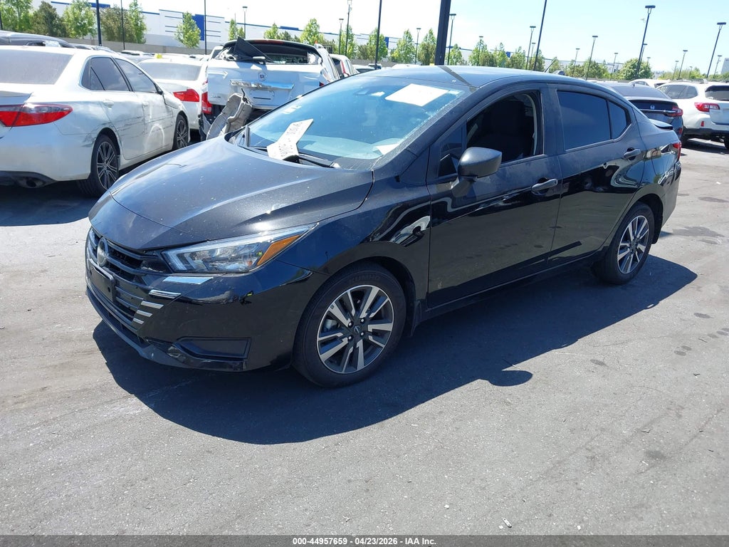 Nissan Versa 2025