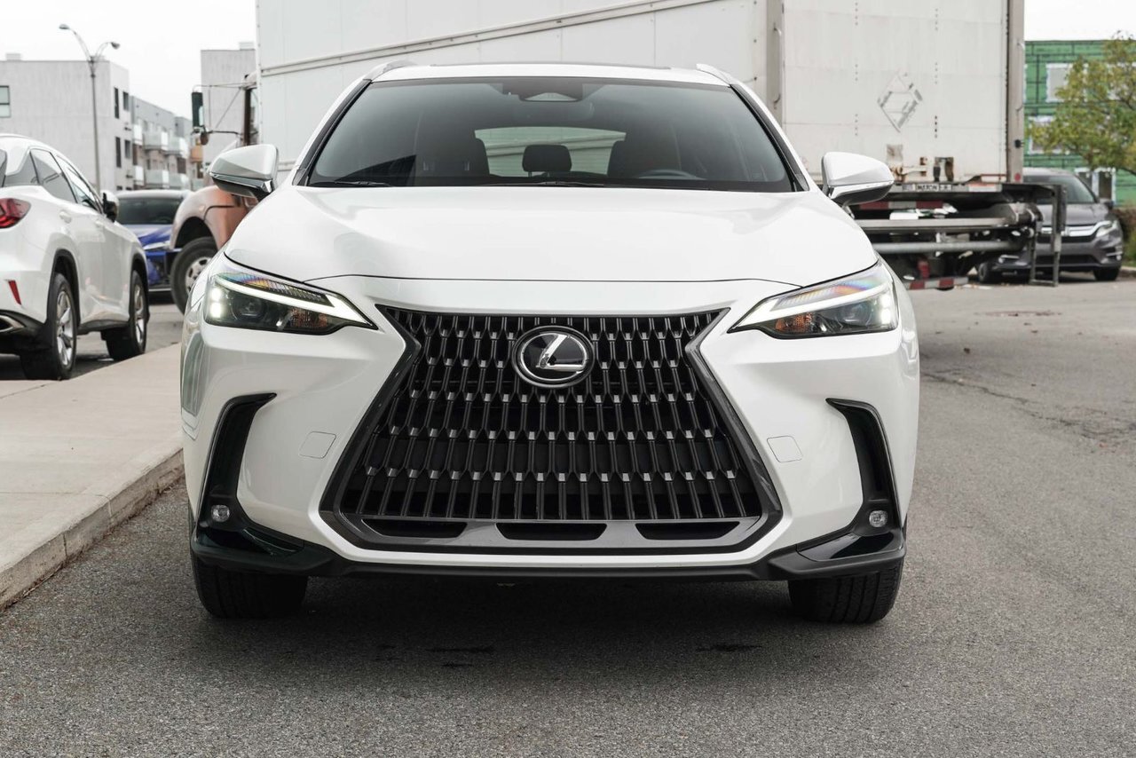 Lexus NX 2023