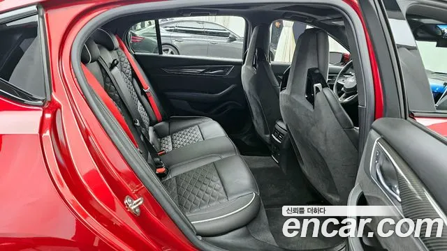 Cadillac CT5-V 2022