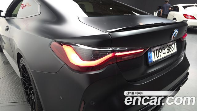 BMW M4 2022