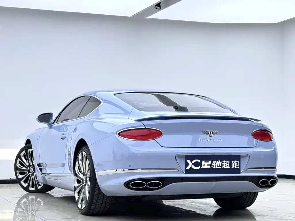 Bentley Continental 2021