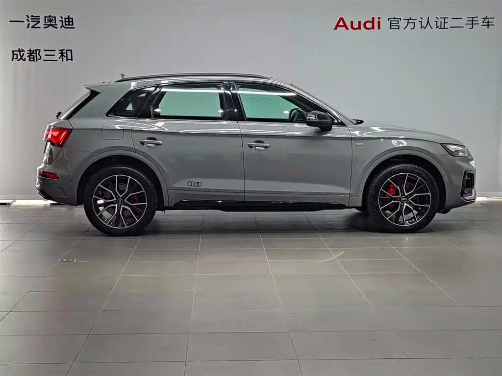 Audi Q5 2025