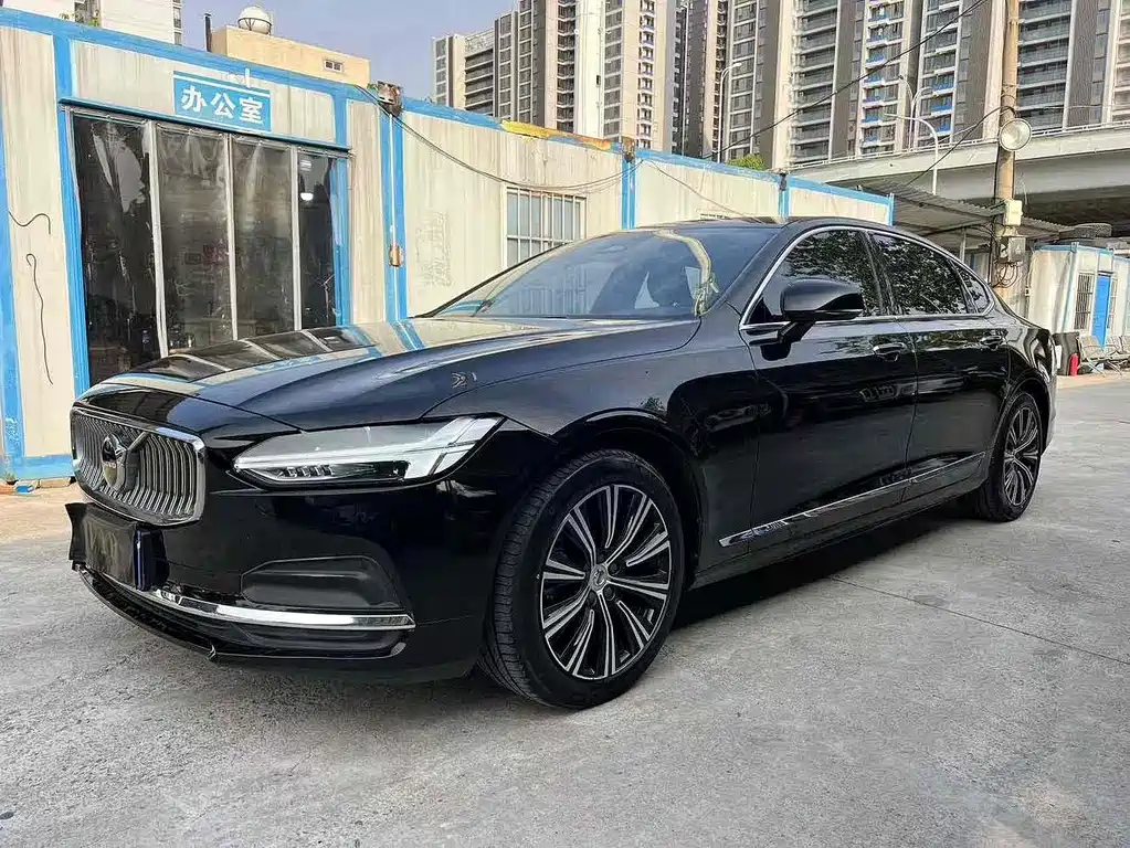 Volvo S90 2021