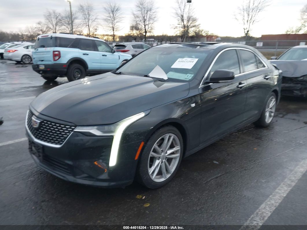 Cadillac CT4 2022