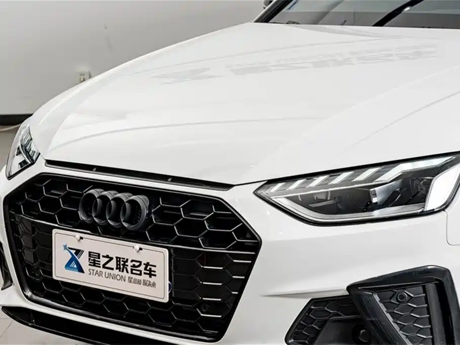 Audi A4 2022
