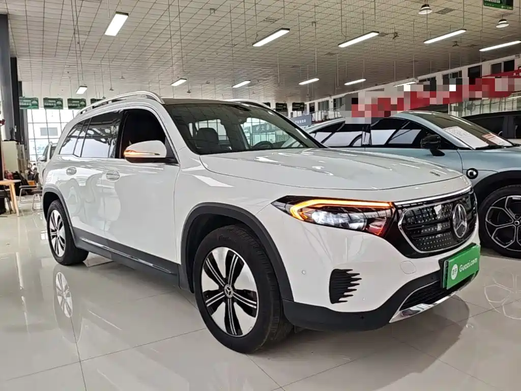 Mercedes-Benz EQB 2023