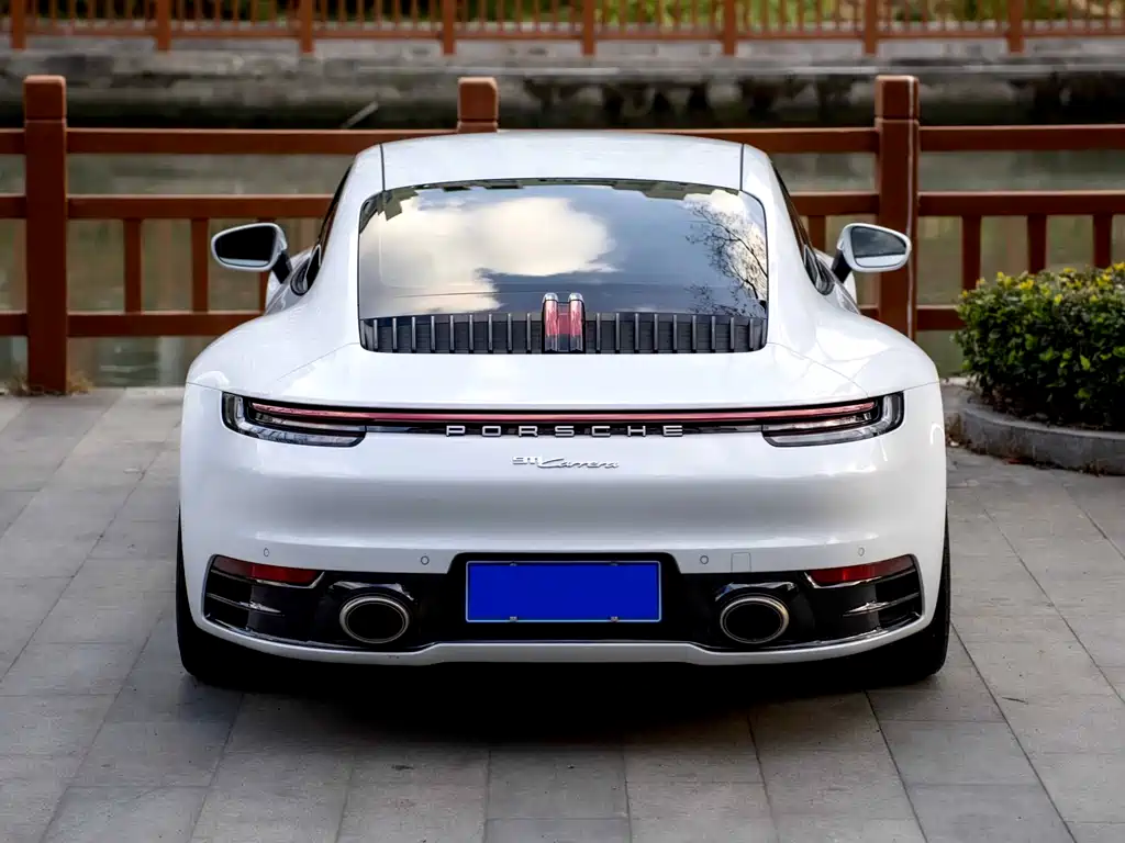 Porsche 911 2022