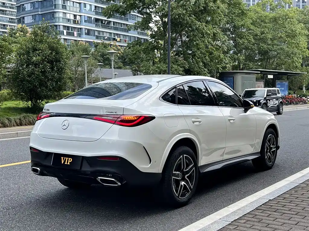 Mercedes-Benz GLC Coupe 2024