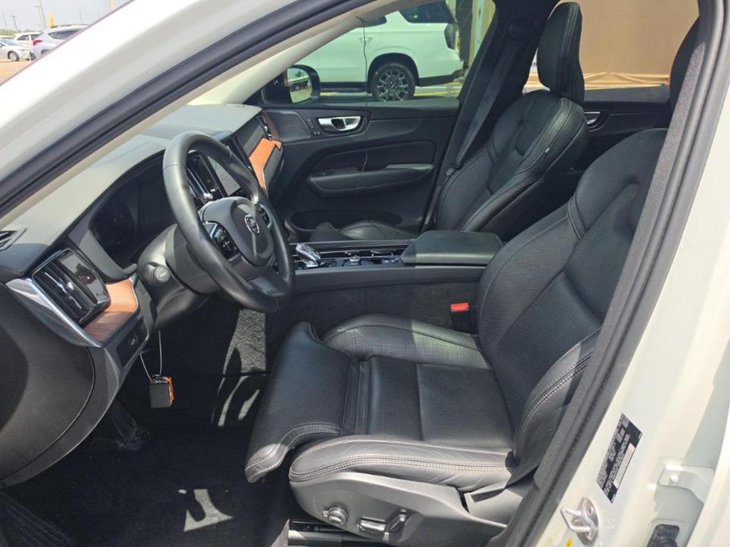 Volvo XC60 2024