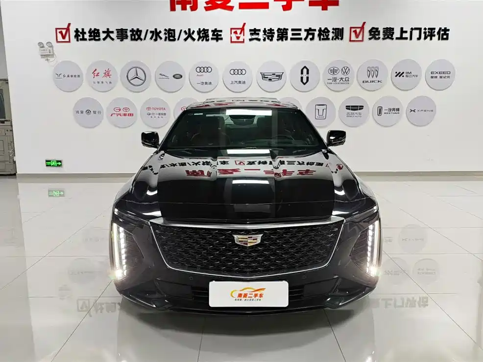 Cadillac CT6 2023