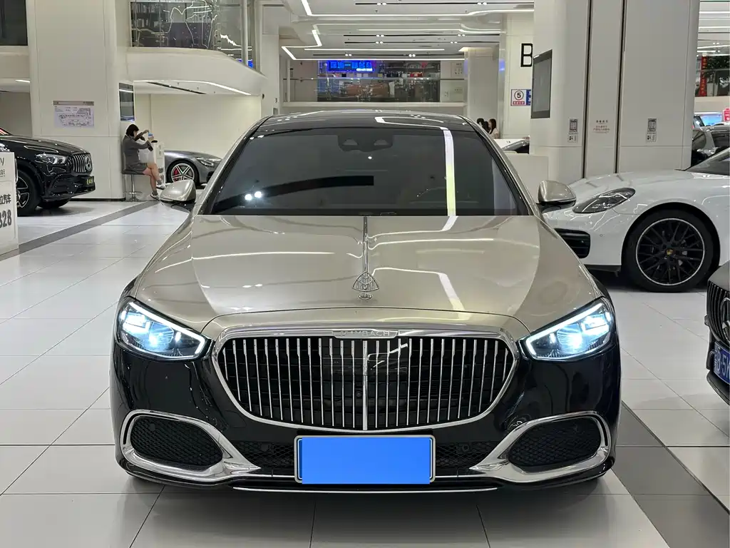 Mercedes-Benz Maybach S-Класс 2021