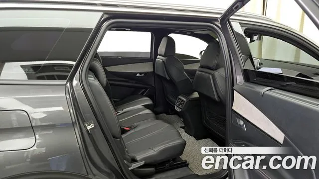 Peugeot 5008 2022