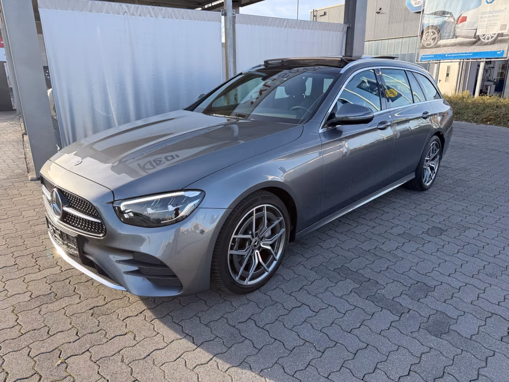 Mercedes-Benz E 200 2022