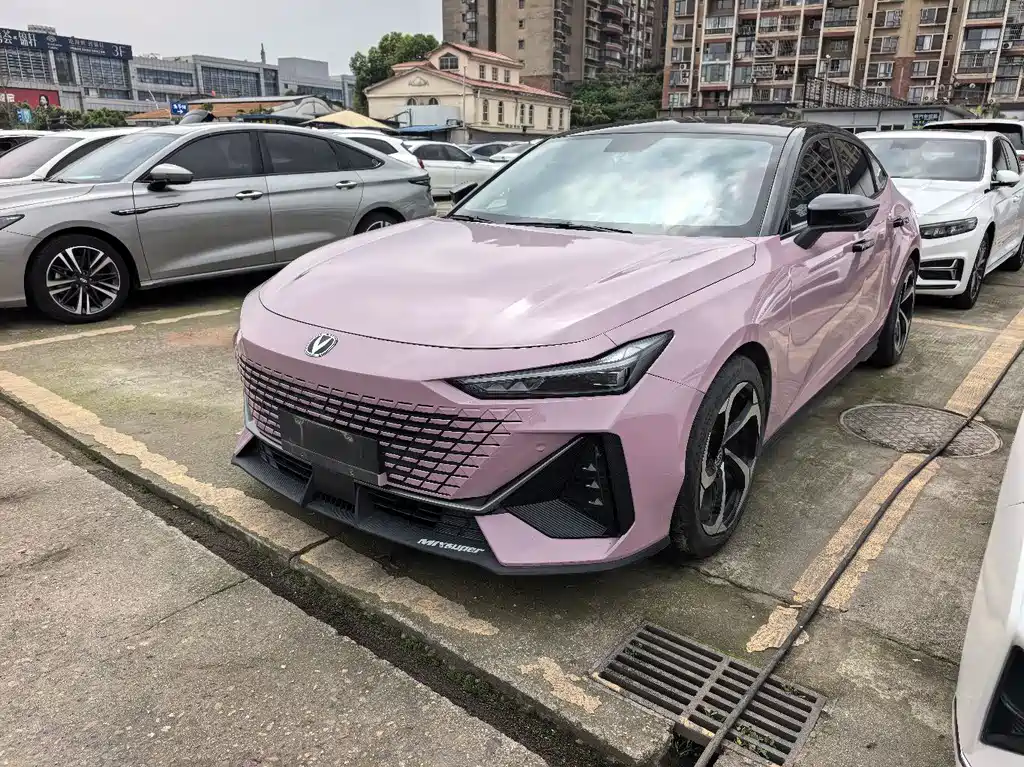 Changan UNI-V 2022