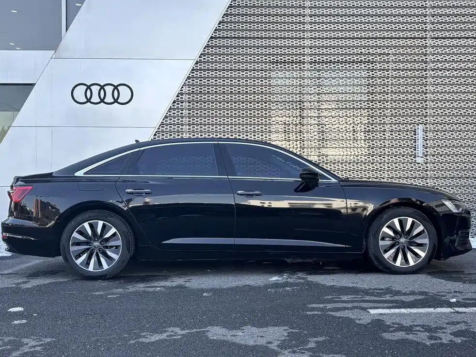 Audi A6 2021