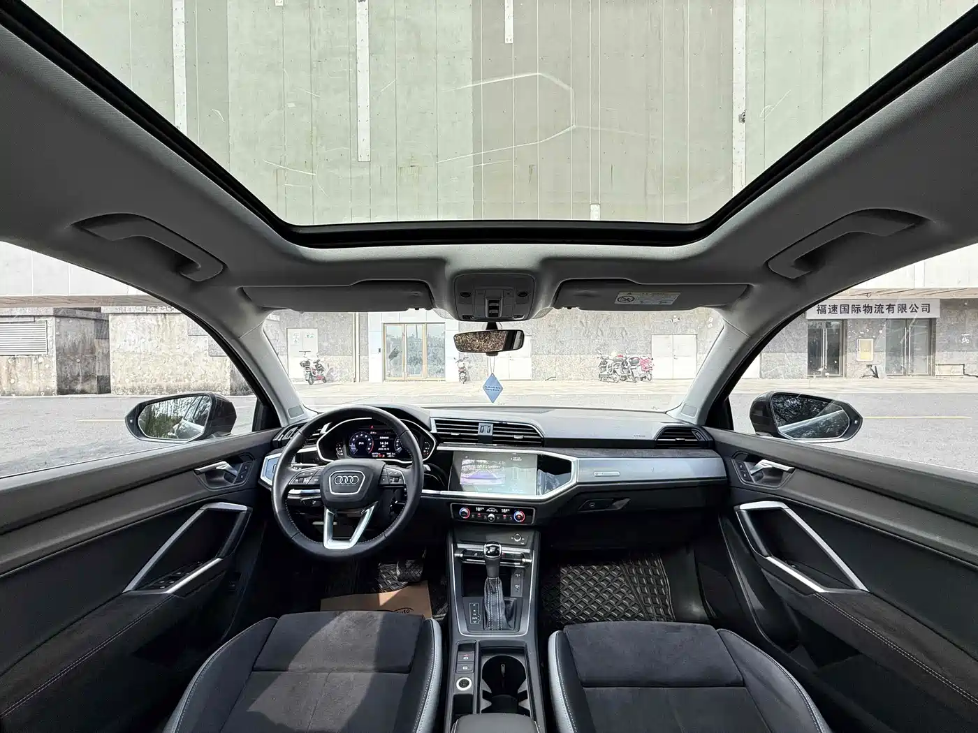 Audi Q3 2021