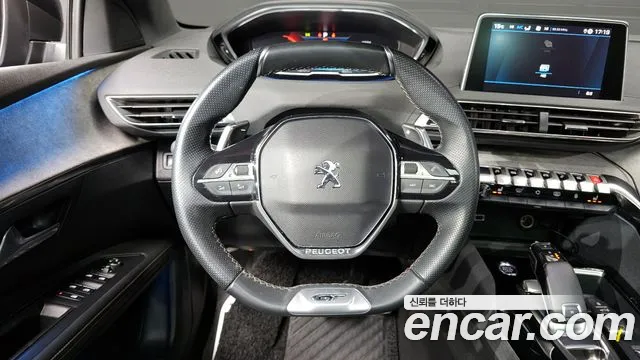 Peugeot 5008 2021