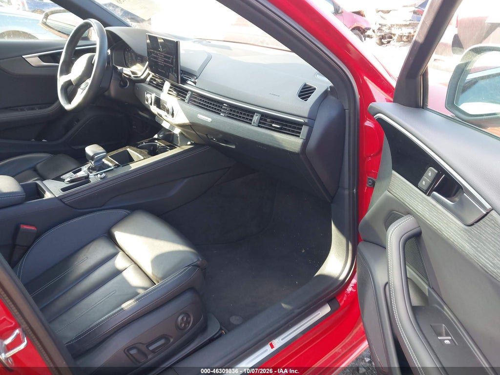 Audi A4 2024